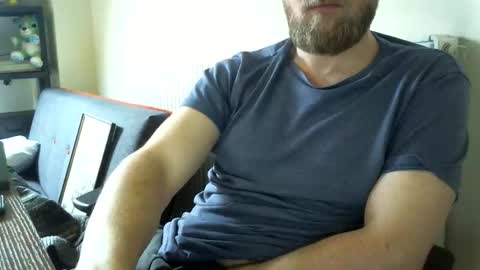 Snapshot of fns2011 chatting on 02-24-26, 09:40 fns2011 online show from 02-24-26, 09:40