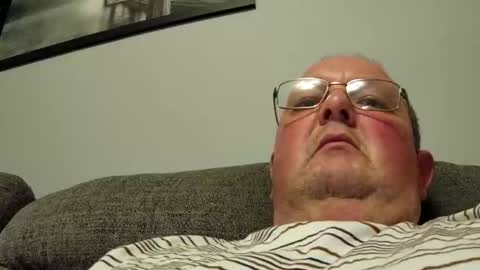 Snapshot of focusfuker chatting on 12-19-24, 11:14 focusfuker online show from 12-19-24, 11:14