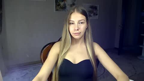 Molli  Ready for any play with you. Hottest show in pvt  Help a student earn big tokens  online show from 10-09-25, 12:03