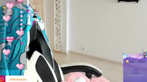 Snapshot of folinskaayaa chatting on 02-12-25, 05:37 folinskaayaa online show from 02-12-25, 05:37