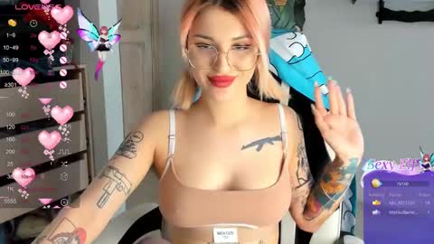 Snapshot of folinskaayaa chatting on 03-11-25, 09:24 folinskaayaa online show from 03-11-25, 09:24