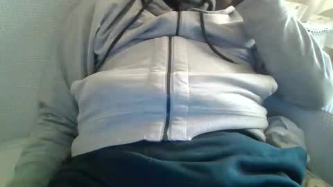 folletto1 online show from 12-14-25, 02:00