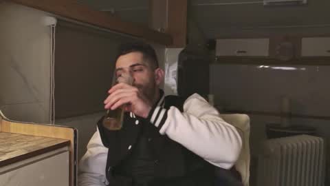 independent model online show from 02-02-26, 06:06