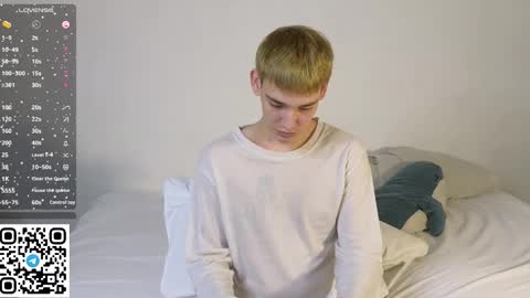 forever_eren online show from 02-11-26, 06:02