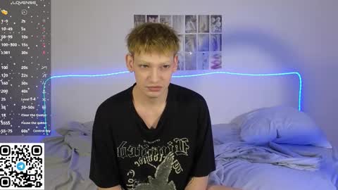 forever_eren online show from 02-21-26, 12:44