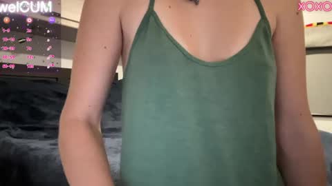 Elaine online show from 02-19-25, 02:01