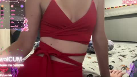 Elaine online show from 07-16-26, 06:47