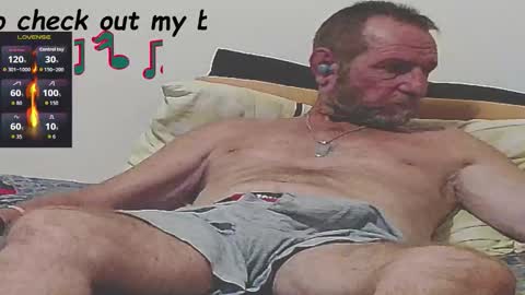 doc online show from 10-12-25, 01:48