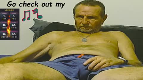 Snapshot of forexxxx_man chatting on 06-05-26, 12:17 doc online show from 06-05-26, 12:17