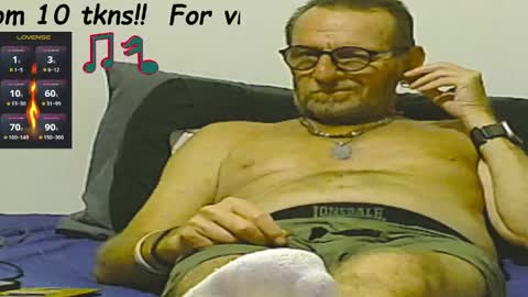 Snapshot of forexxxx_man chatting on 06-08-26, 01:28 doc online show from 06-08-26, 01:28