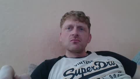 Snapshot of forgotten_lover chatting on 10-17-25, 09:01 forgotten_lover online show from 10-17-25, 09:01