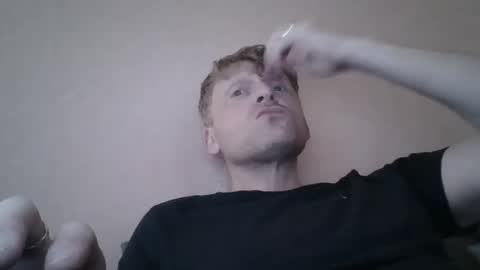 Snapshot of forgotten_lover chatting on 12-01-25, 03:17 forgotten_lover online show from 12-01-25, 03:17