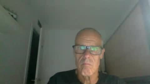 Snapshot of forrest66667 chatting on 07-15-26, 06:57 Kenny online show from 07-15-26, 06:57