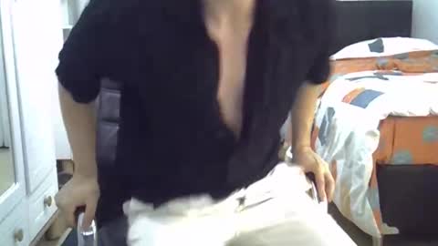 Snapshot of fortiori8 chatting on 12-21-25, 04:58 fortiori8 online show from 12-21-25, 04:58