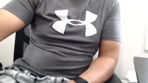 Snapshot of foster19422002 chatting on 01-07-25, 05:20 foster19422002 online show from 01-07-25, 05:20