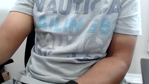 Snapshot of foster19422002 chatting on 01-12-25, 06:05 foster19422002 online show from 01-12-25, 06:05