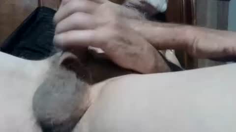 Snapshot of founcho chatting on 10-22-25, 01:06 founcho online show from 10-22-25, 01:06