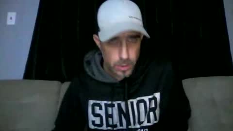 fouraide42 online show from 12-21-25, 06:31