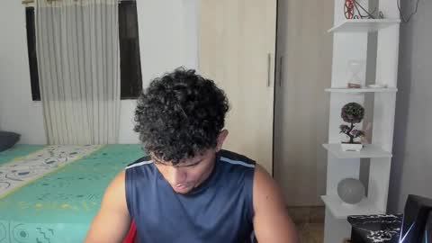 Snapshot of fox_evans chatting on 11-17-25, 06:41 Fox online show from 11-17-25, 06:41