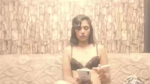 Snapshot of fox_off2 chatting on 02-06-25, 12:43 fox_off2 online show from 02-06-25, 12:43