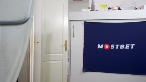 Snapshot of foxeslovefoxes chatting on 12-12-24, 05:59 CUSTOM PHOTOS AND VIDEOS - online show from 12-12-24, 05:59