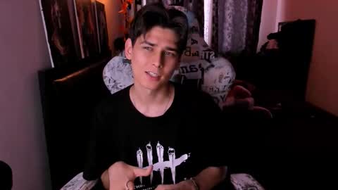 Foxicfu online show from 03-21-26, 11:48