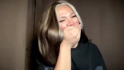 KITTY online show from 02-01-26, 10:25