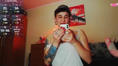 Snapshot of foxrinehelen chatting on 02-28-25, 06:09 Helen - My streams are Monday - Friday at 8 AM NY time online show from 02-28-25, 06:09