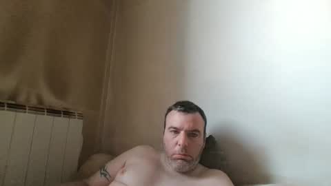 Snapshot of foxxx1982 chatting on 05-09-26, 09:36 foxxx1982 online show from 05-09-26, 09:36