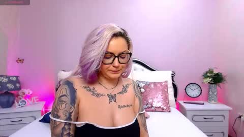 Clarise online show from 02-12-26, 08:04