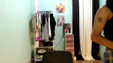 Snapshot of foxxygirly_ chatting on 07-08-26, 12:20 Eva Violet online show from 07-08-26, 12:20