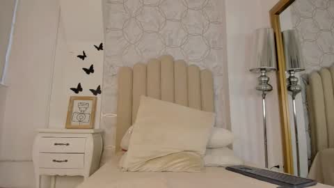 Foxy online show from 01-05-26, 08:23