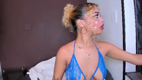Snapshot of foxy__karla chatting on 06-16-26, 06:10 Karla online show from 06-16-26, 06:10