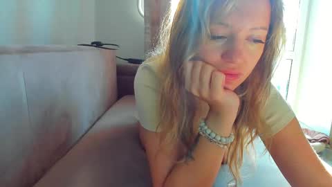 Foxy online show from 05-20-26, 12:28