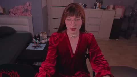 Sue online show from 07-05-26, 09:44