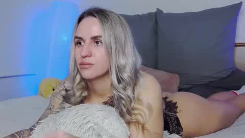 Foxy Kimmi online show from 12-02-25, 06:41