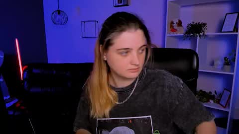 foxy_tease_ online show from 12-21-25, 09:49