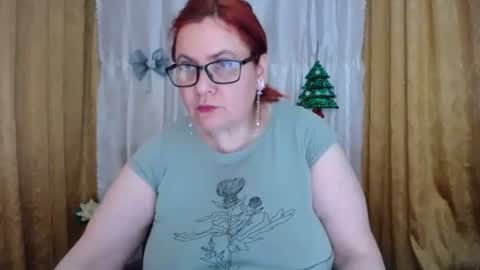 Snapshot of foxydesiree chatting on 01-10-26, 10:25 foxydesiree online show from 01-10-26, 10:25