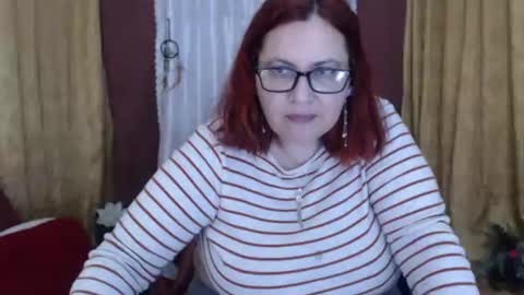 Snapshot of foxydesiree chatting on 02-12-26, 11:11 foxydesiree online show from 02-12-26, 11:11