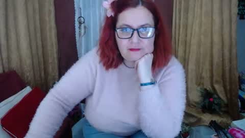 Snapshot of foxydesiree chatting on 02-14-26, 11:12 foxydesiree online show from 02-14-26, 11:12