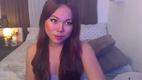 Snapshot of foxygirl_xx chatting on 11-18-25, 07:57 Ms. FOX online show from 11-18-25, 07:57