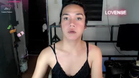 Snapshot of foxyinnocentstar chatting on 12-04-24, 08:01 jenny online show from 12-04-24, 08:01