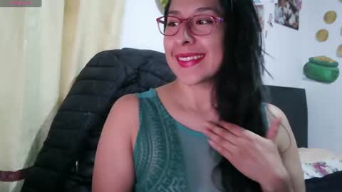 Snapshot of foxymalish chatting on 07-18-26, 11:19 Malishka online show from 07-18-26, 11:19