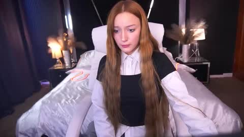 Maya online show from 10-17-25, 01:25