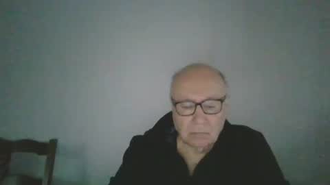 Snapshot of fra94 chatting on 12-20-24, 03:10 fra94 online show from 12-20-24, 03:10