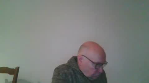 Snapshot of fra94 chatting on 01-11-25, 04:25 fra94 online show from 01-11-25, 04:25