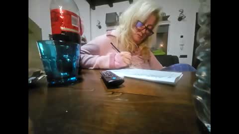 Snapshot of fra__71 chatting on 05-16-26, 09:24 fra 71 online show from 05-16-26, 09:24