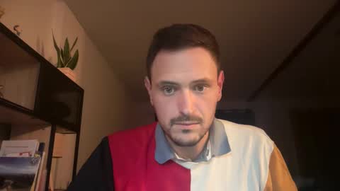 Snapshot of fraisetagada359 chatting on 11-10-25, 04:39 fraisetagada359 online show from 11-10-25, 04:39