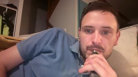 Snapshot of fraisetagada359 chatting on 11-11-25, 07:58 fraisetagada359 online show from 11-11-25, 07:58