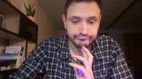 Snapshot of fraisetagada359 chatting on 11-15-25, 08:11 fraisetagada359 online show from 11-15-25, 08:11